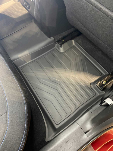 Коврики резиновые 3D LUX для Haval Jolion 4WD (2021-н.в.)