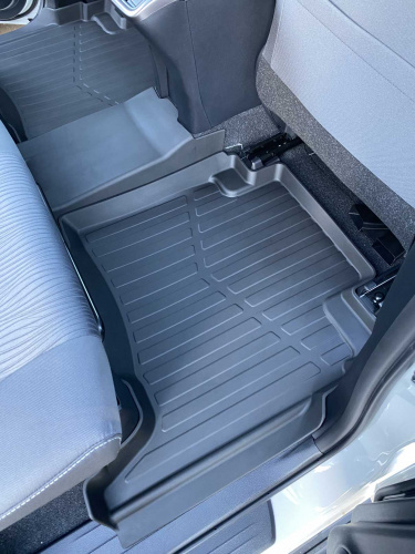 Коврики резиновые 3D LUX для Toyota Fortuner II (2015-н.в.)