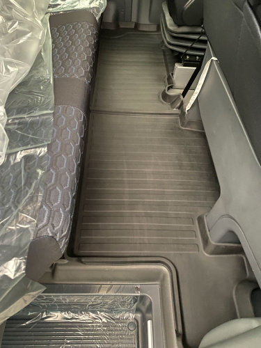Коврики резиновые 3D STANDART для GAZ Gazelle NN 2-ой ряд 7 мест (А32) (2021-н.в.)