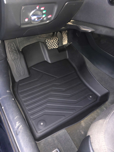 Коврики резиновые в салон 3D LUX для Seat Leon (2012-2020)
