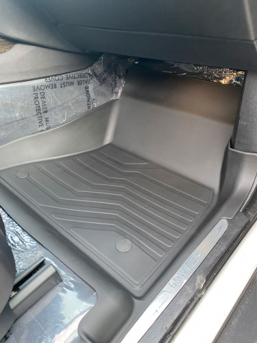 Коврики резиновые 3D LUX для BMW X5 (F15) (2013-2018) Передние