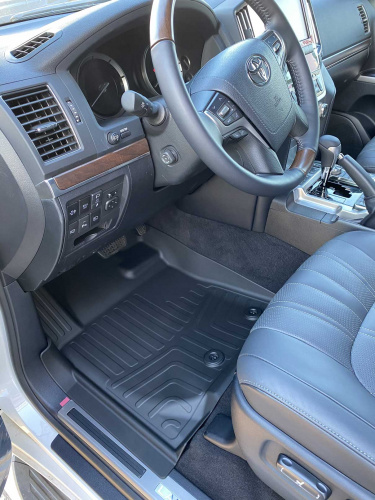 Коврики резиновые 3D LUX для Toyota LC200 (2012-2021) (передние)