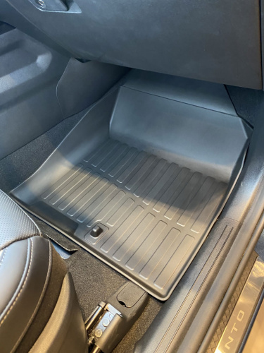 Коврики резиновые 3D LUX для KIA Sorento (2020-н.в.)