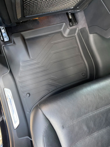 Коврики резиновые 3D LUX для Volkswagen Touareg II (2-х зонный климат) (2010-2018)