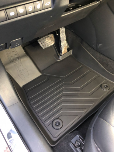 Коврики резиновые 3D LUX для Toyota Rav4 (2018-н.в.)