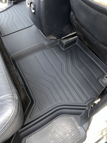 Коврики резиновые 3D LUX для Mitsubishi Pajero (2006-);(2014-н.в.)