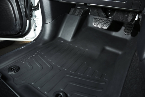 Коврики резиновые 3D LUX для Lexus GX 460 (2013-н.в.) (3 шт.)
