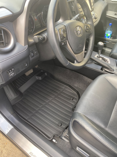 Коврики резиновые 3D LUX для Toyota Rav4 (2013-2019)