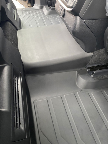 Коврики резиновые 3D LUX для Toyota LC 300 (2021-н.в.)