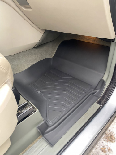 Коврики резиновые 3D LUX для Land Rover Discovery (2004-2016) Передние