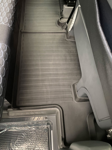 Коврики резиновые 3D STANDART для GAZ Gazelle NN 2-ой ряд 7 мест (А32) (2021-н.в.)